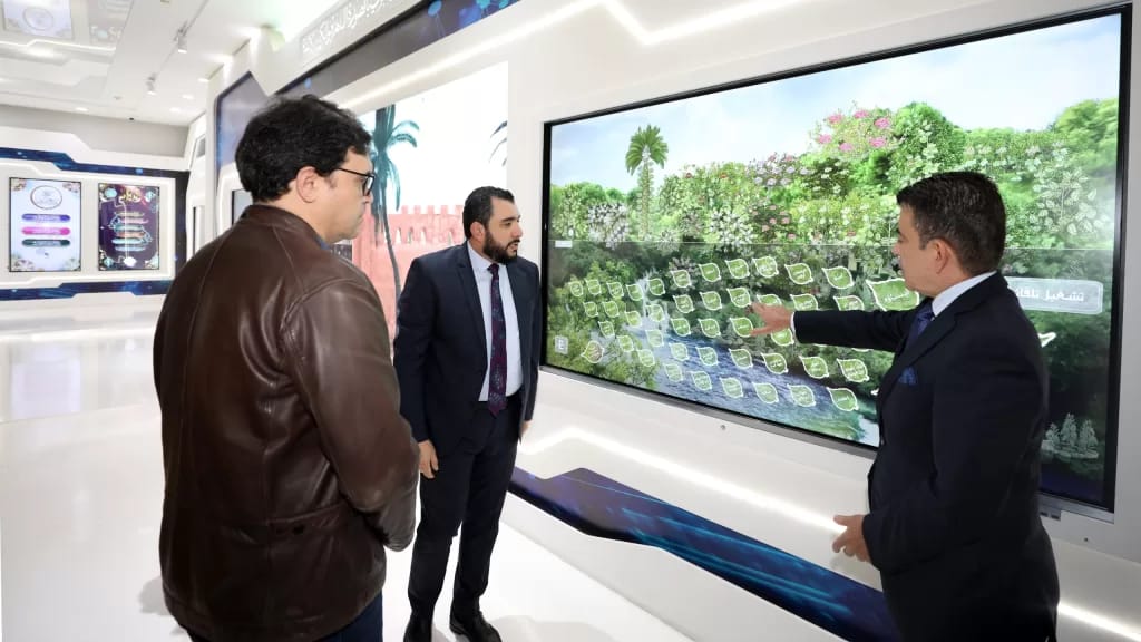 وزير الثقافة والمدير العام للإيسيسكو وزير الثقافة والمدير العام للإيسيسكو