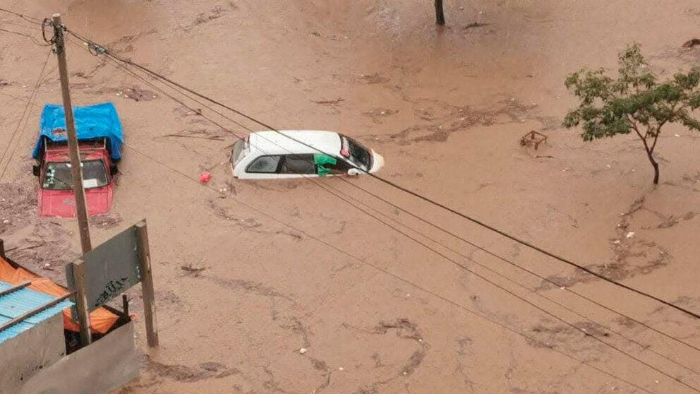 فيضانات فى بوليفيا فيضانات فى بوليفيا