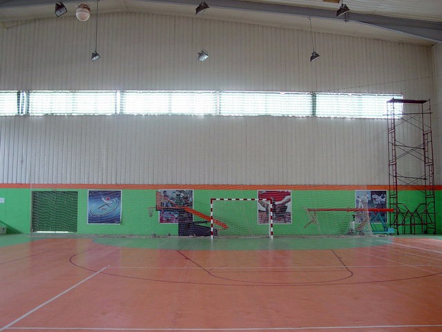 الصالة المغطاة بالقرية