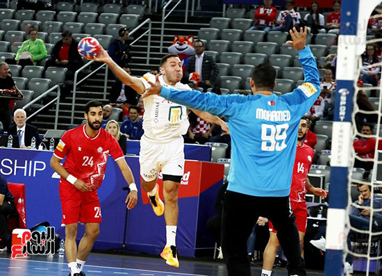 أحمد نافع لاعب منتخب مصر أحمد نافع لاعب منتخب مصر