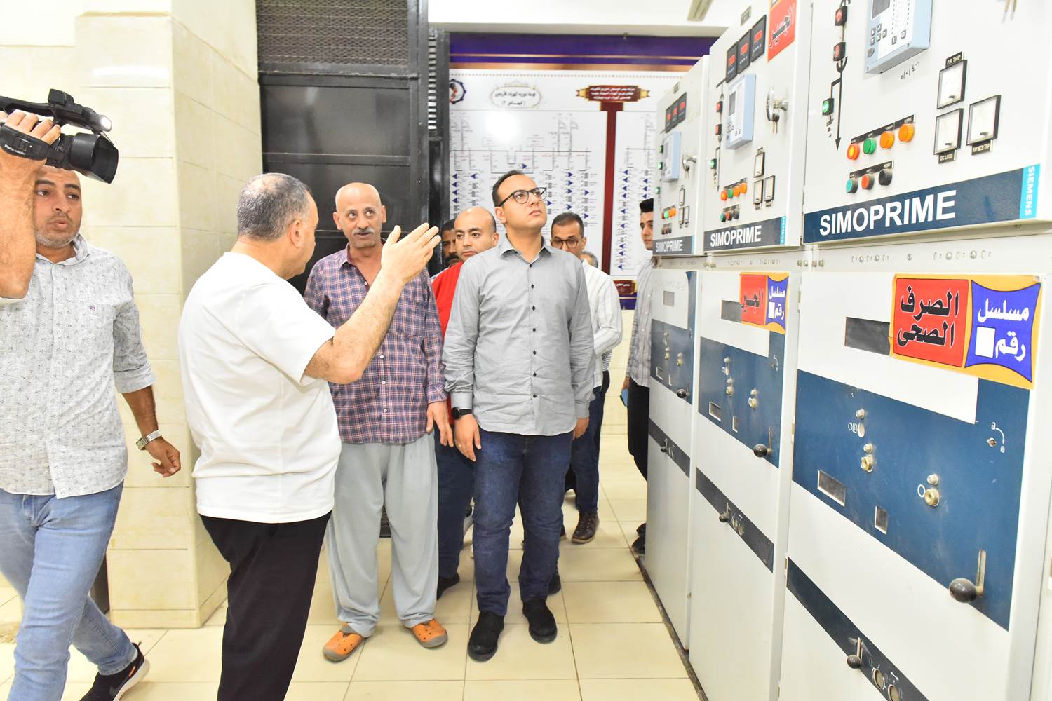 مشروعات الكهرباء بأسيوط (1)