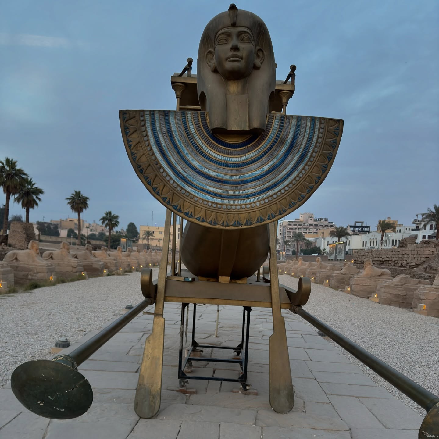 المراكب المقدسة تبهر ضيوف العالم في الأقصر المراكب المقدسة تبهر ضيوف العالم في الأقصر