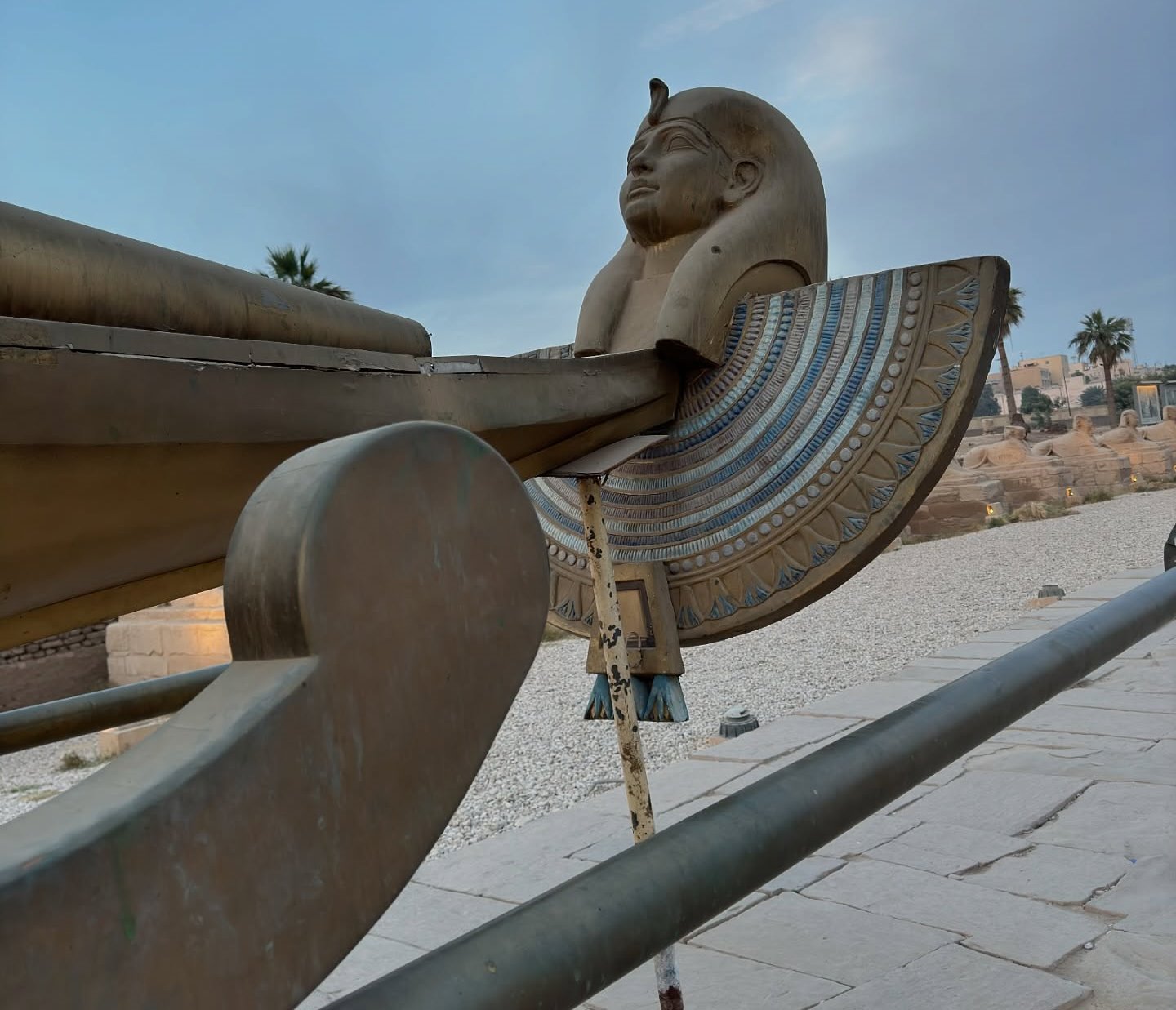 إبداع المراكب المقدسة تبهر ضيوف العالم في مدينة الأقصر إبداع المراكب المقدسة تبهر ضيوف العالم في مدينة الأقصر