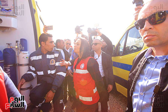 وصول وزيرى الصحة والتضامن للعريش (15)