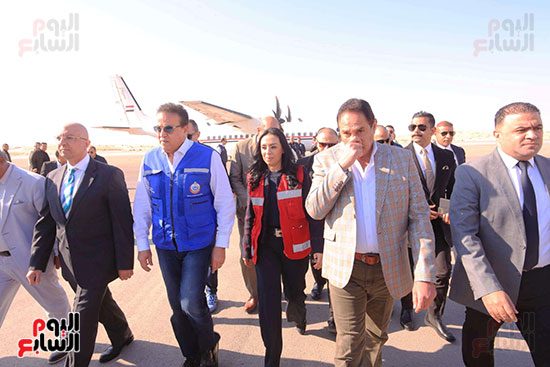 وصول وزيرى الصحة والتضامن للعريش (9)