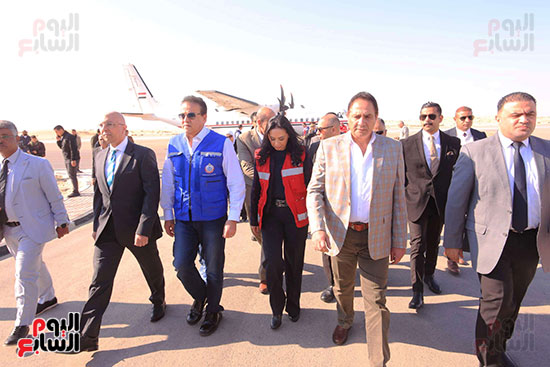 وصول وزيرى الصحة والتضامن للعريش (10)
