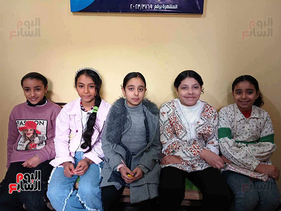 طالبات-داخل-الكتاب-لحفظ-القران طالبات-داخل-الكتاب-لحفظ-القران