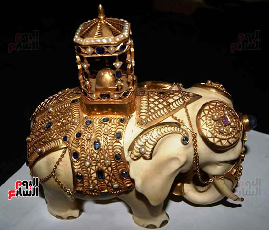 فيل-مرصع-بالاحجار-الكريمة-متحف-المجوهرات
