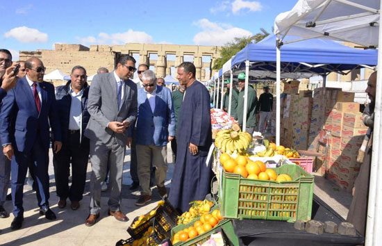 سوق-جديد-اليوم-الواحد-بساحة-أبو-الحجاج-وتوفير-لحوم-ودواجن سوق-جديد-اليوم-الواحد-بساحة-أبو-الحجاج-وتوفير-لحوم-ودواجن