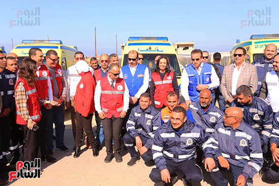 وصول وزيرى الصحة والتضامن للعريش (12)