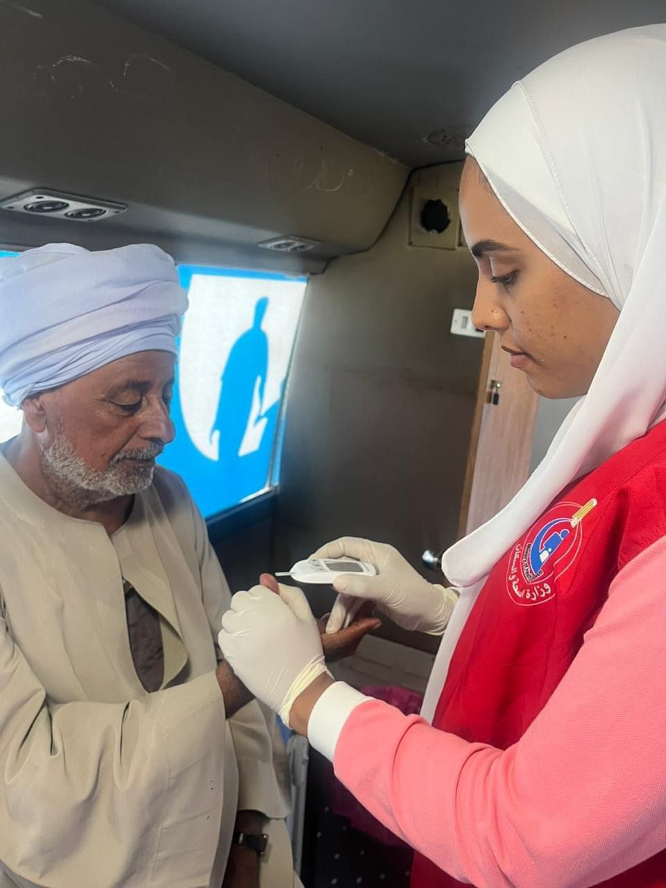 تضم وحدات متنقلة تصل للقرى تضم وحدات متنقلة تصل للقرى