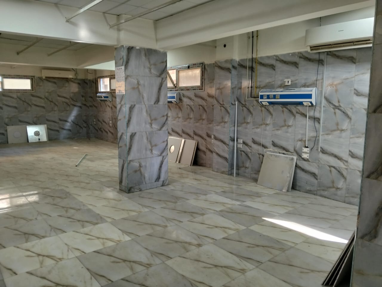 التجهيزات من الداخل