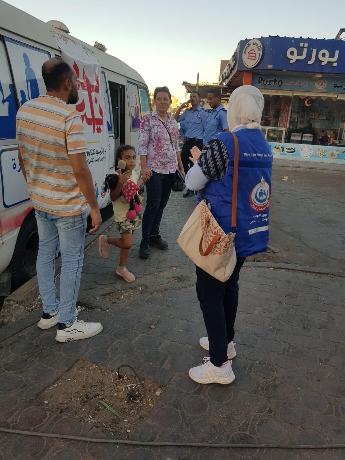 تضم ندوات توعية صحية تضم ندوات توعية صحية