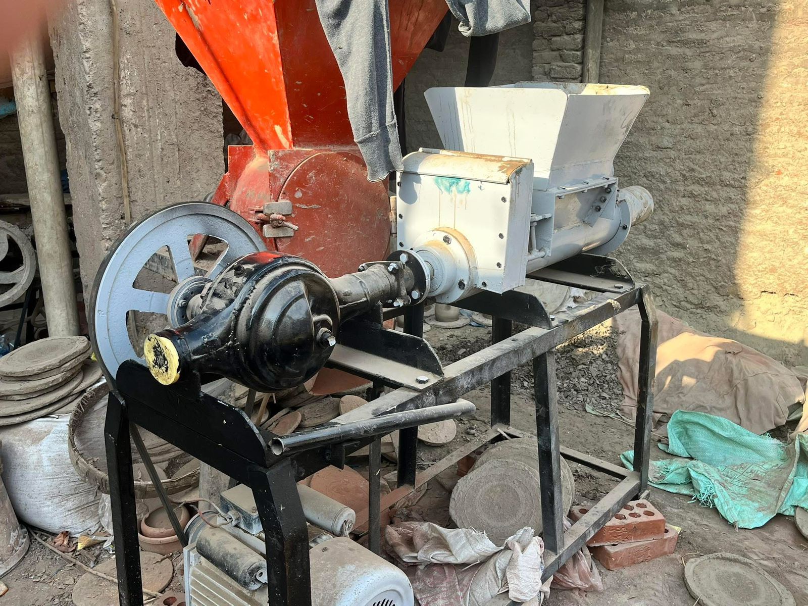  فرن صديقة للبيئة في صناعة الفخار (3)