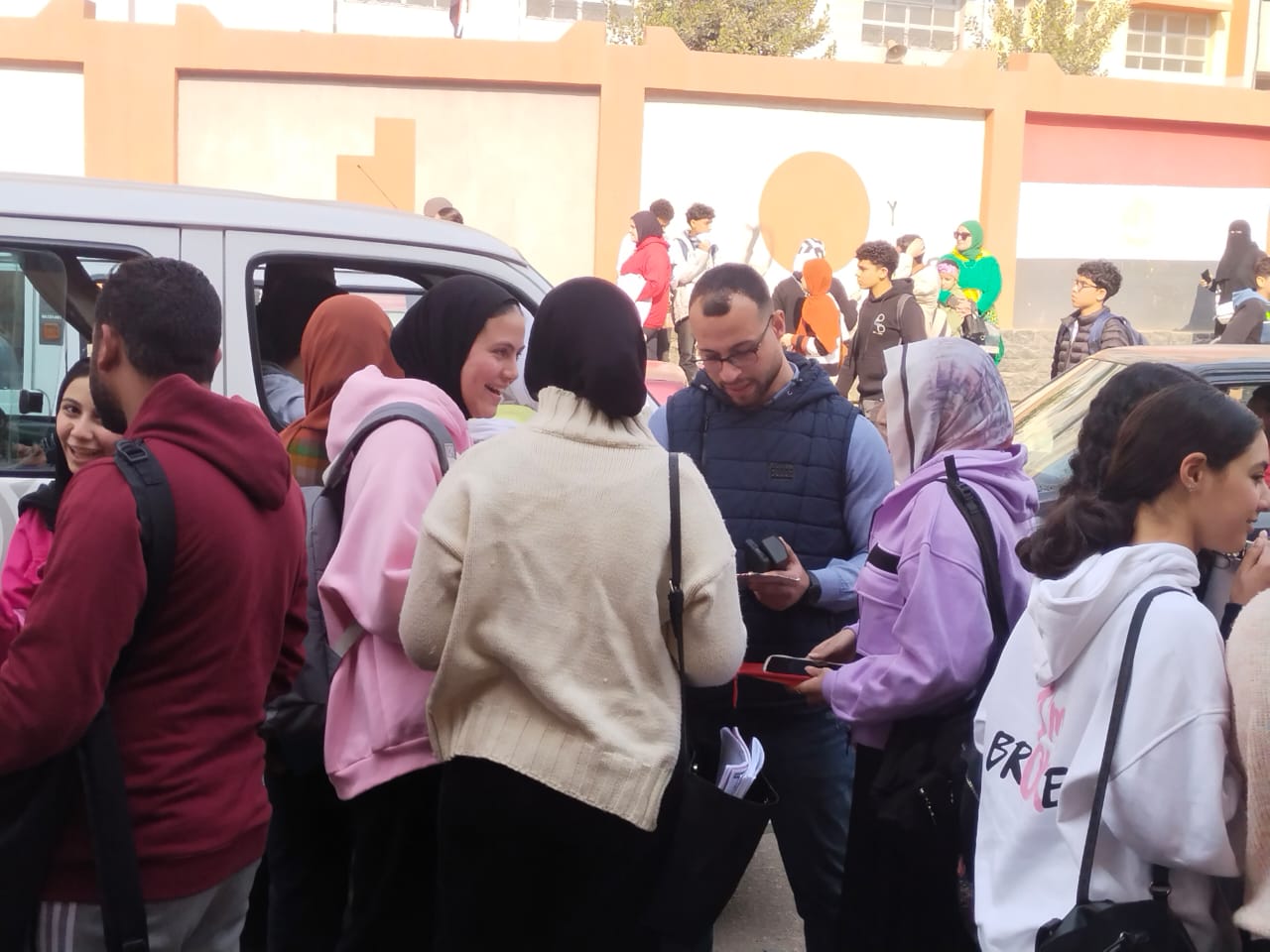 مراجعات الطلاب بعد الخروج من اللجان