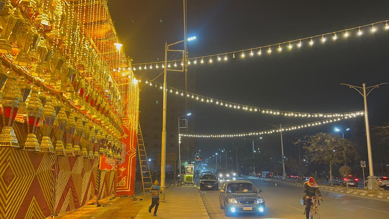 جانب من زينه رمضان في شوارع المنصورة جانب من زينه رمضان في شوارع المنصورة