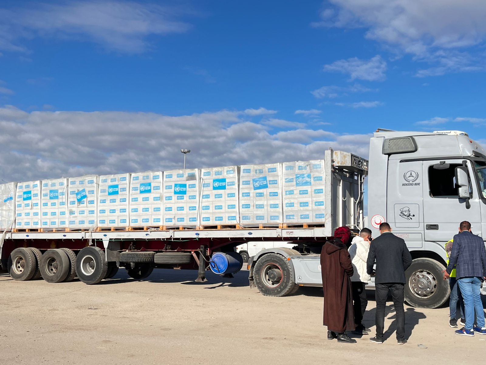 الإمدادات الإغاثية تتواصل لقطاع غزة من معبر رفح بلا توقف