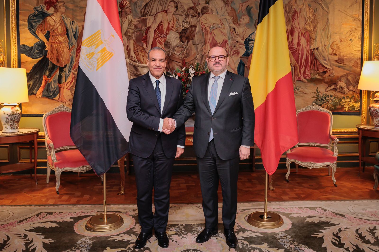 بدر عبد العاطى