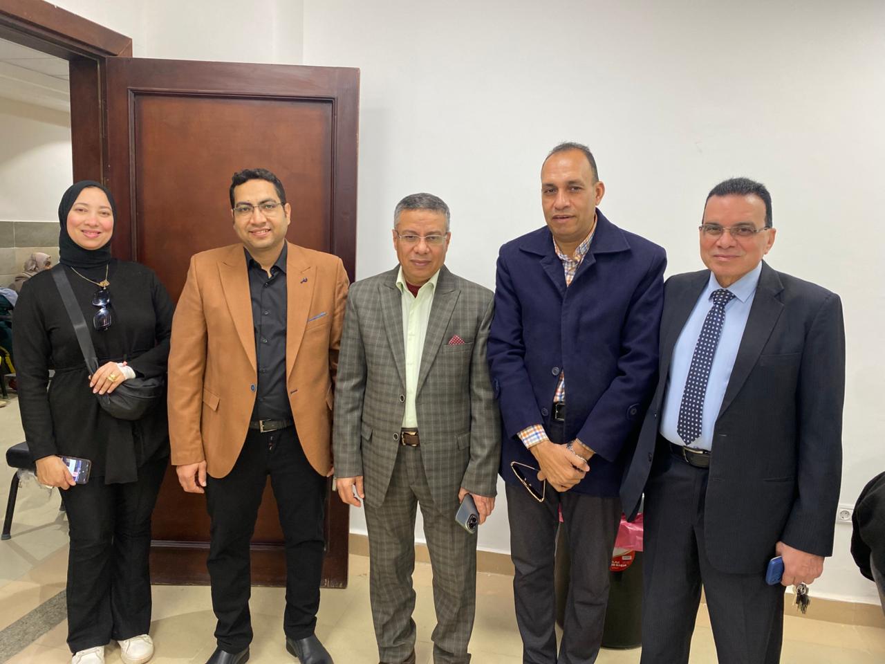 امين عام الجامعة ومدير مستشفى سوهاج الجامعى 