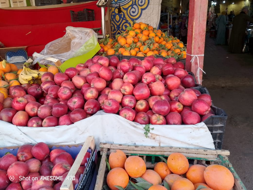 التفاح الاحمر