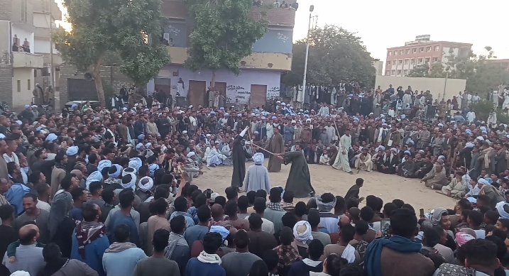 التحطيب بمولد السيد أحمد إبن إدريس السنوي في الأقصر التحطيب بمولد السيد أحمد إبن إدريس السنوي في الأقصر