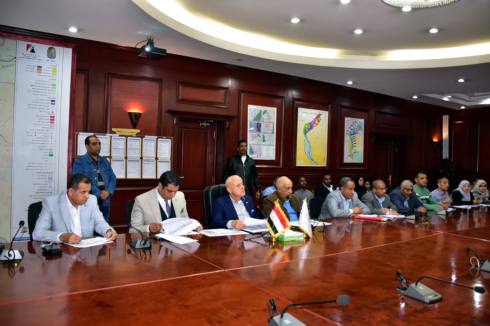 لقاء بحث عمل اللجان الفنية في ملفات التصالح بمخالفات البناء