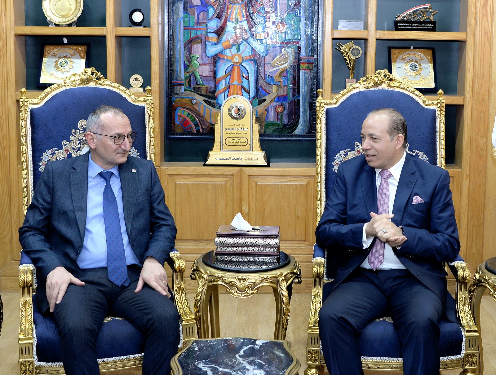 استقبال رئيس جامعة المنصورة لوفد تركي استقبال رئيس جامعة المنصورة لوفد تركي