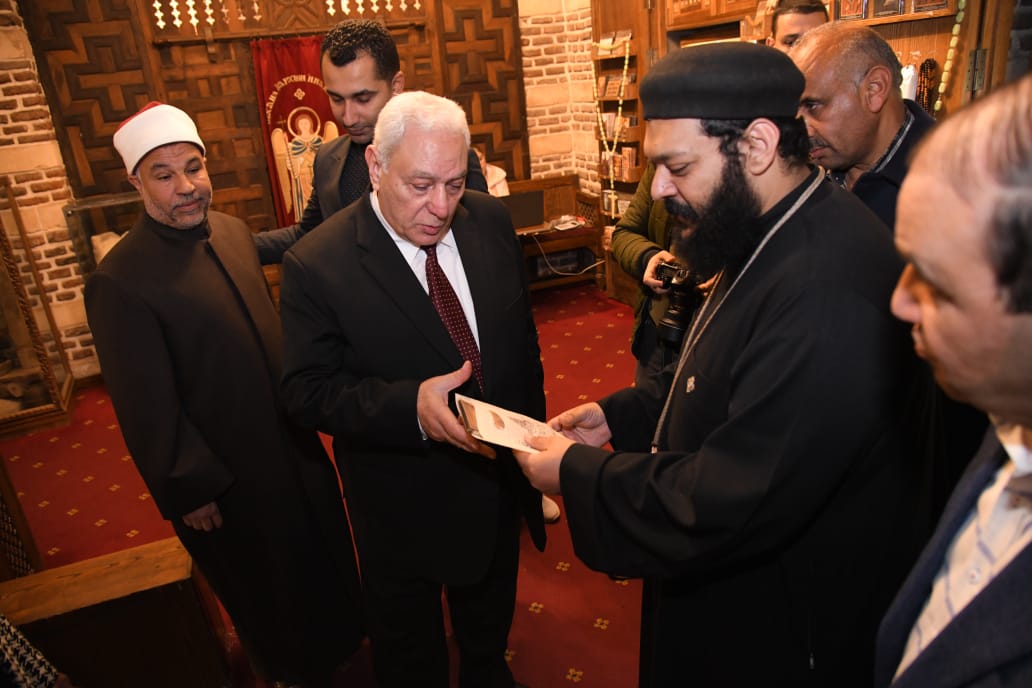 e6de77d1-64f9-4d26-a556-7c5e5b7087dc e6de77d1-64f9-4d26-a556-7c5e5b7087dc