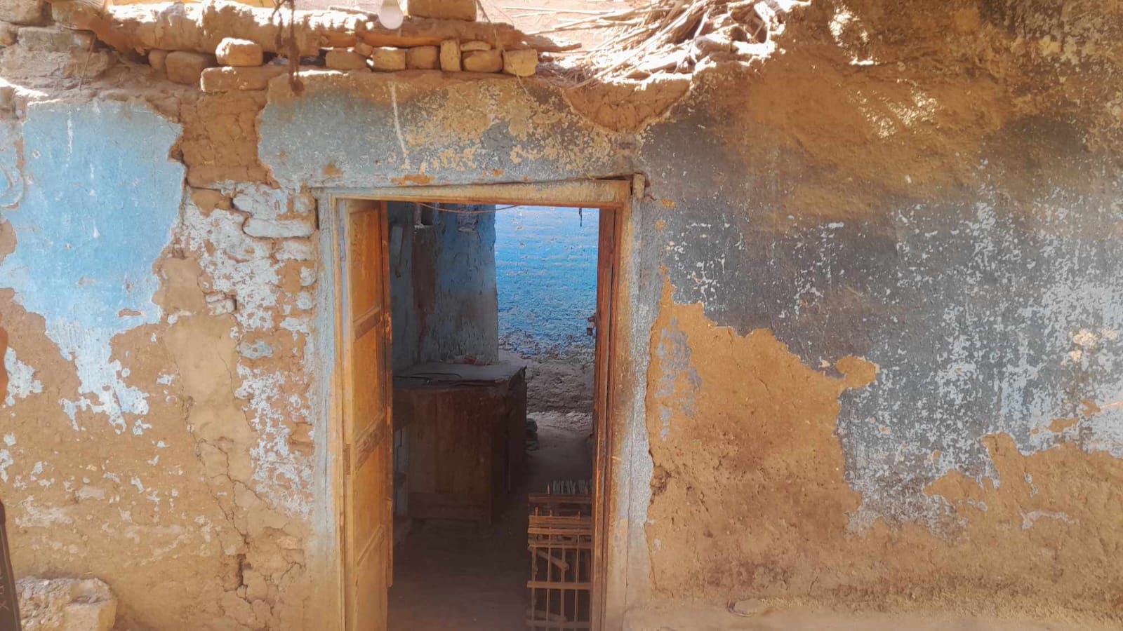 أقدم مكان لبيع الفسيخ أقدم مكان لبيع الفسيخ