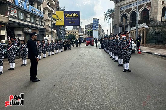 جنازة-عسكرية-للعقيد-فتحي-سويلم-شهيد-حادث-البنك-بالفيوم-3