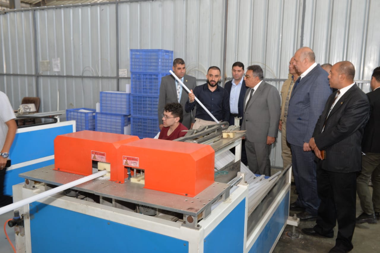 مصنع داخل المنطقة الاستثمارية بميت غمر