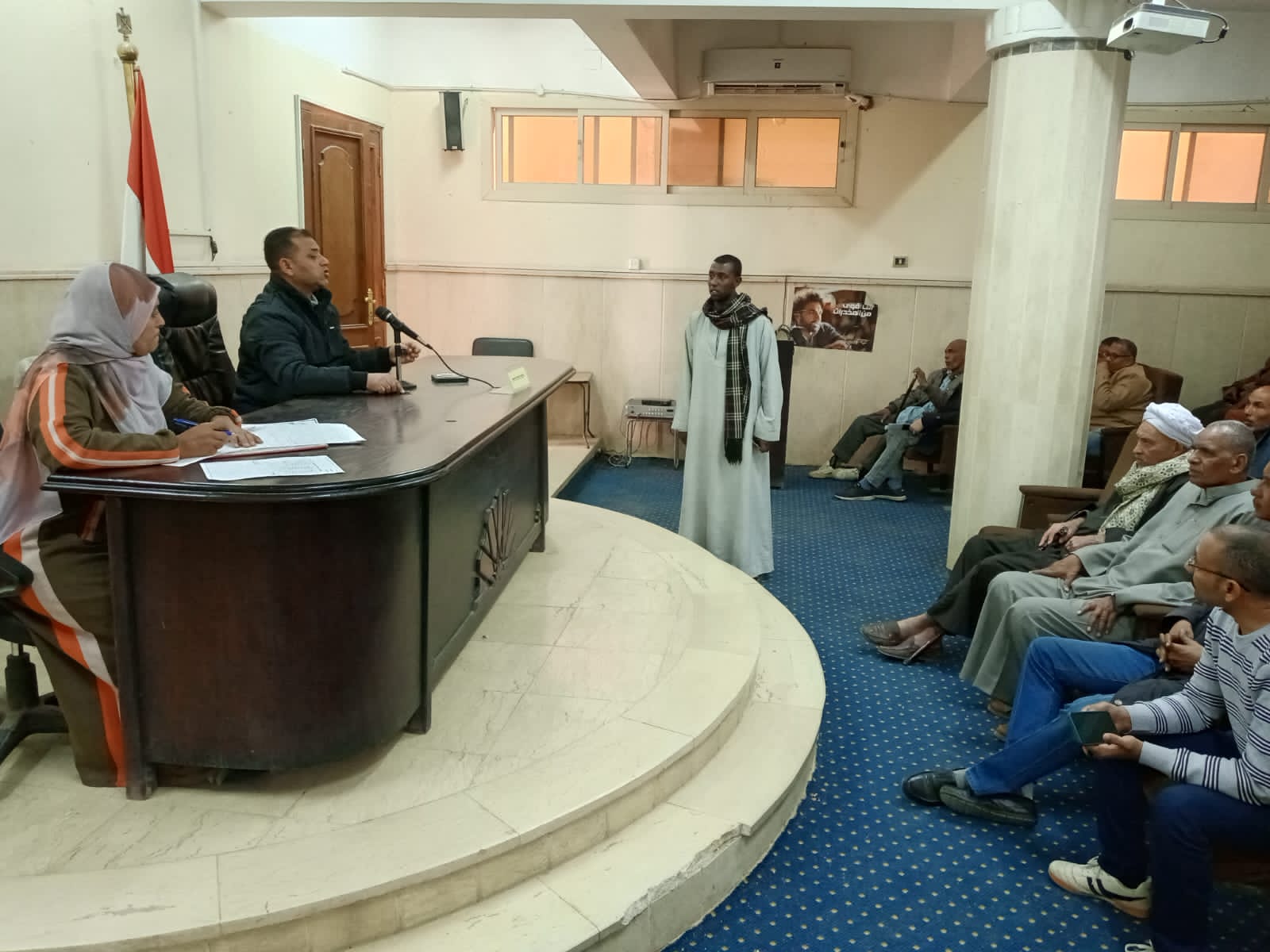 رئيس مدينة البياضية يبحث طلبات المواطنين