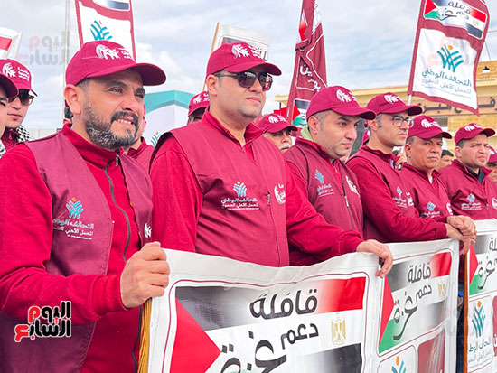 الشباب-يقودون-المساعدات