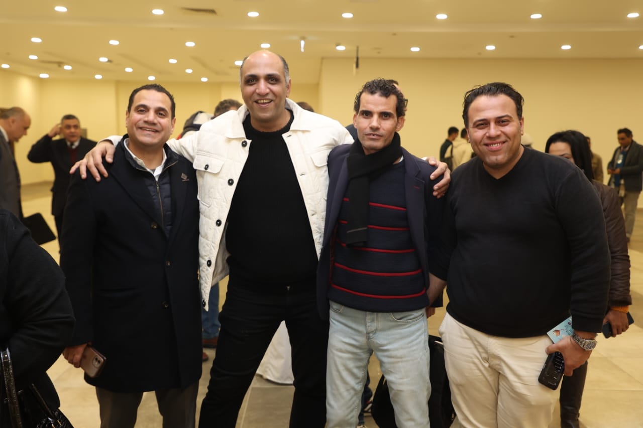 الكاتب وائل السمرى