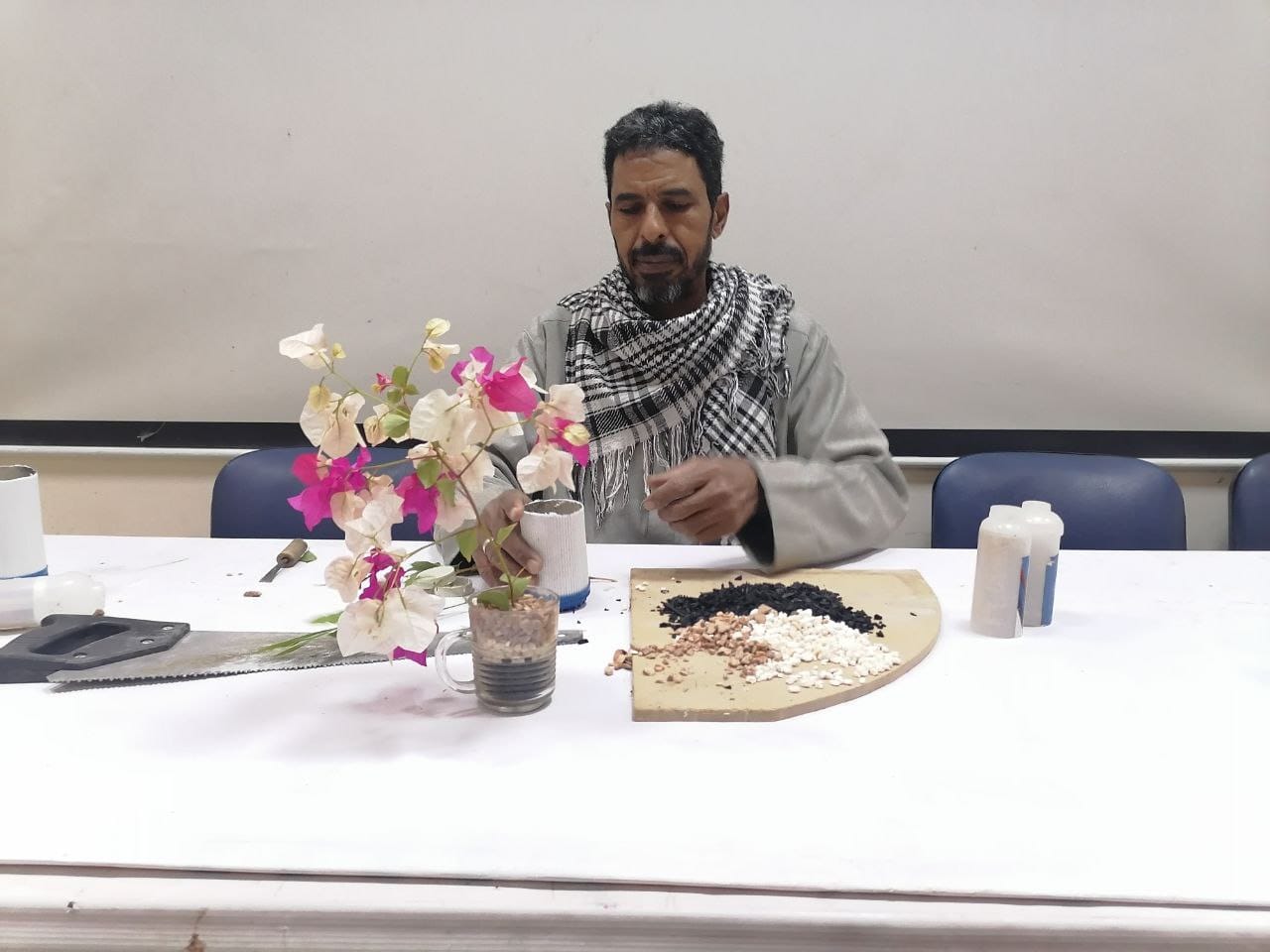 ورش فنون متنوعة لدعم الأطفال بقصور الثقافة