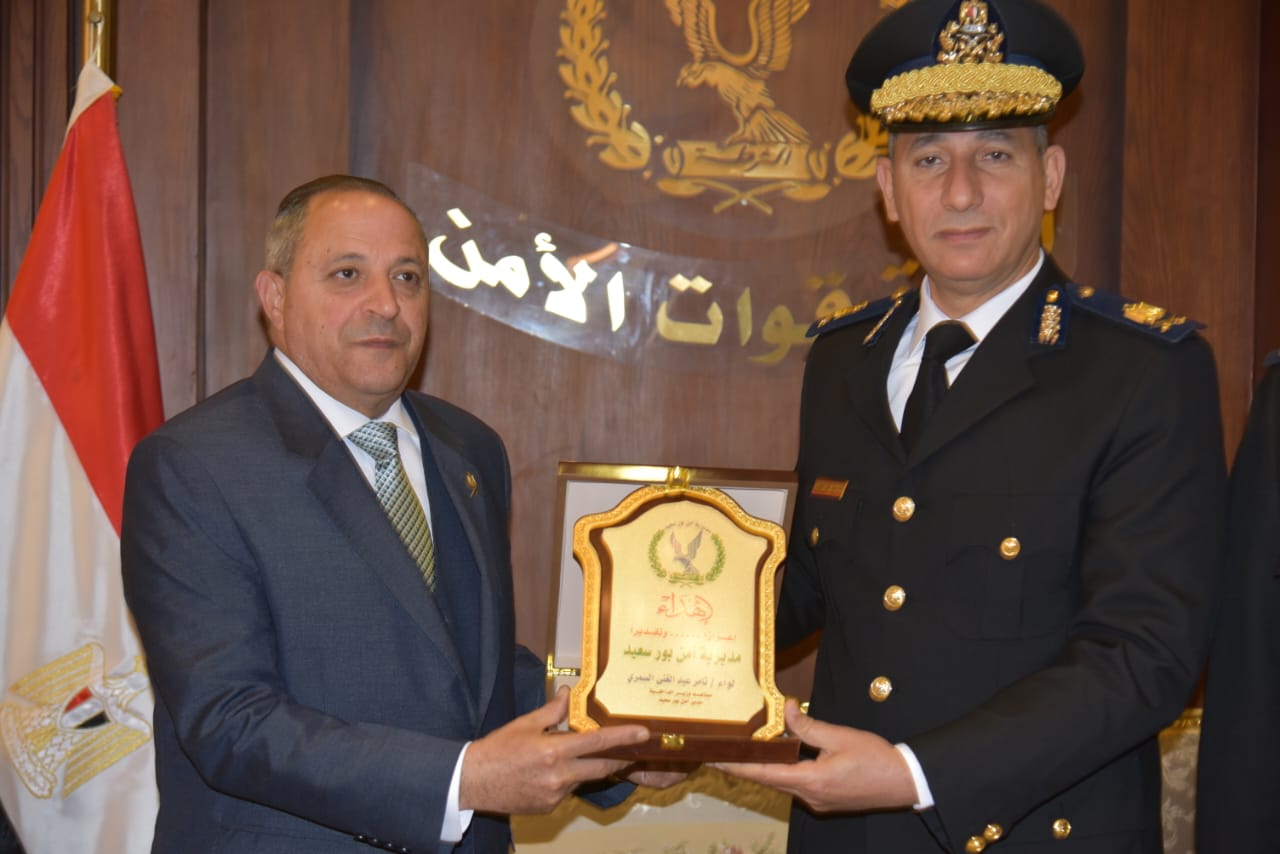 جانب من التكريم للشرطة