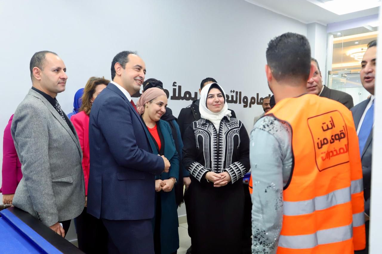 جانب من تفقد أول مركز عزيمة لعلاج وتأهيل مرضى الإدمان بدمياط