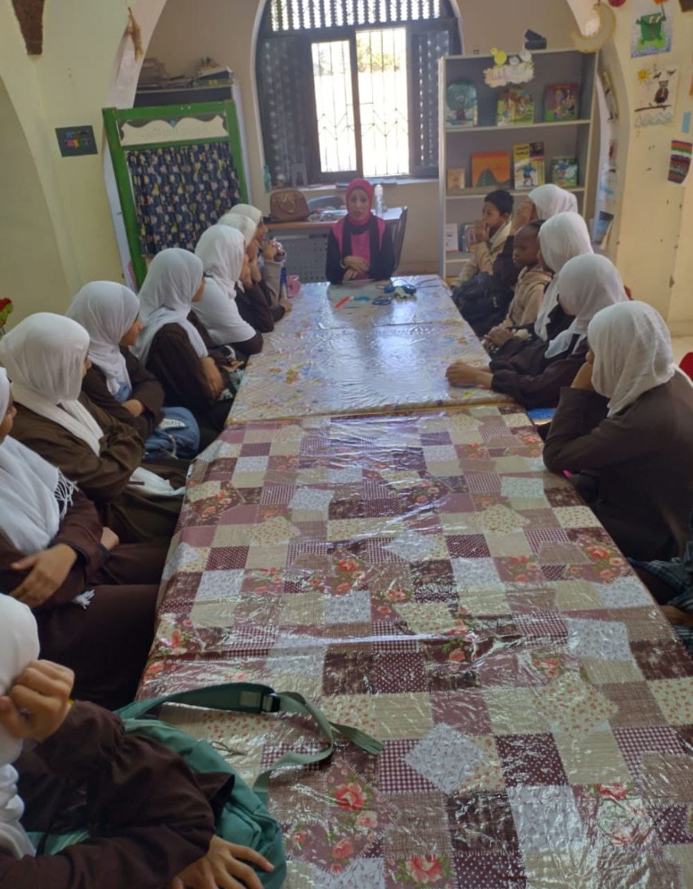 ورش فنون تشكيلية ويدوية لدعم الفتيات بقصور الثقافة