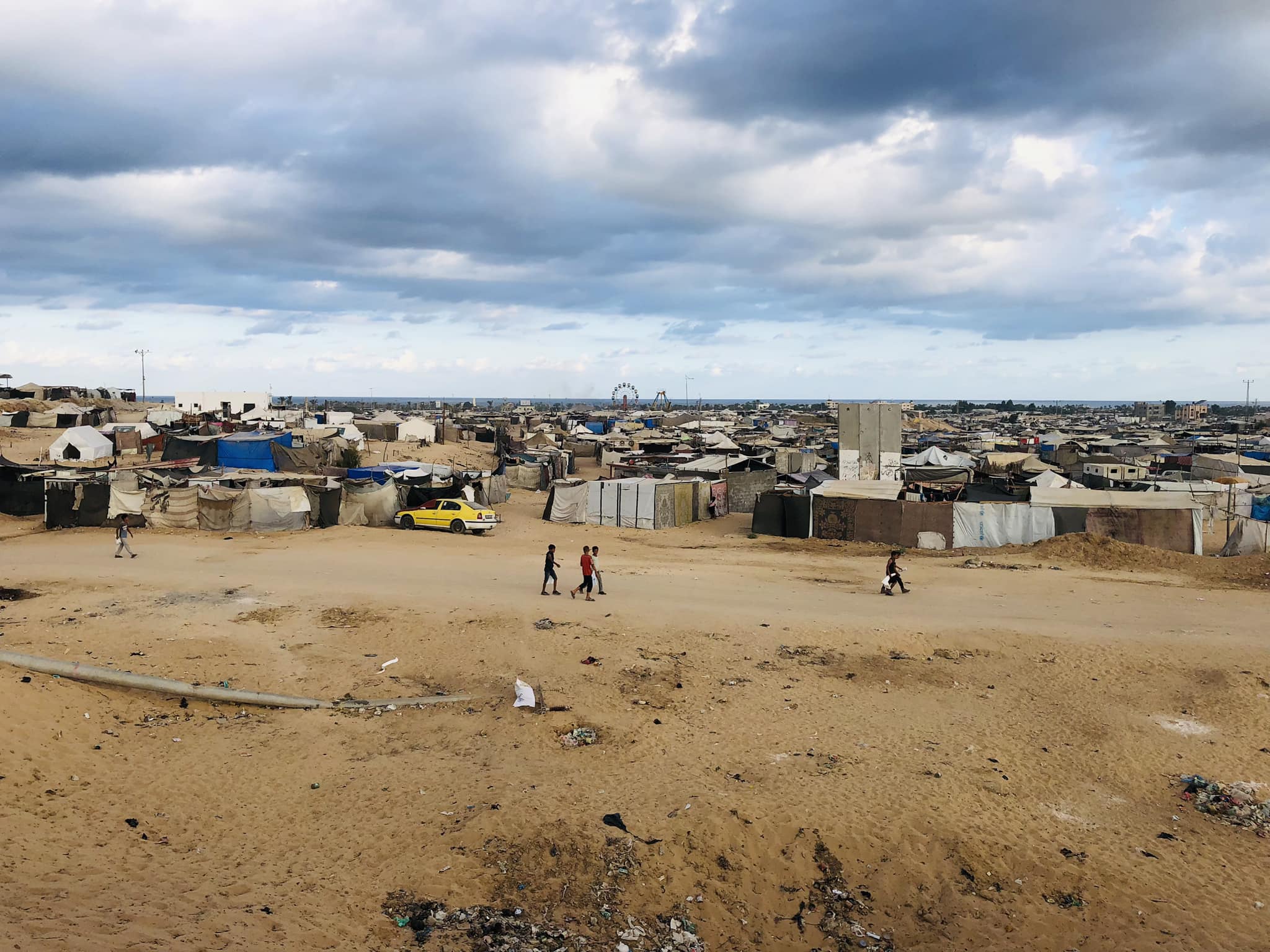 خيام النازحين في غزه