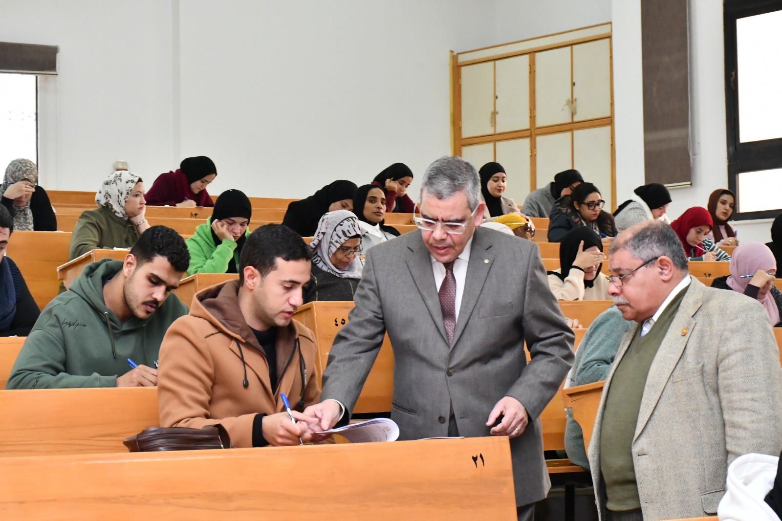 جانب من الجولة والتفقد (1)