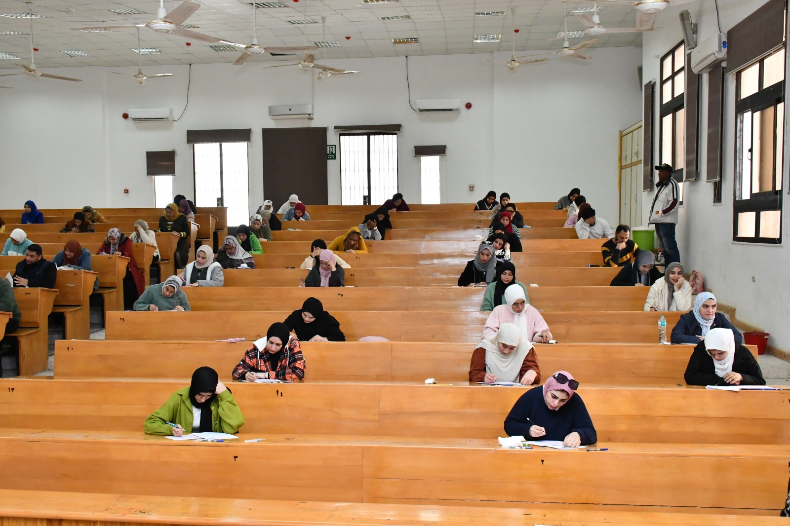 جانب من الجولة والتفقد (4)