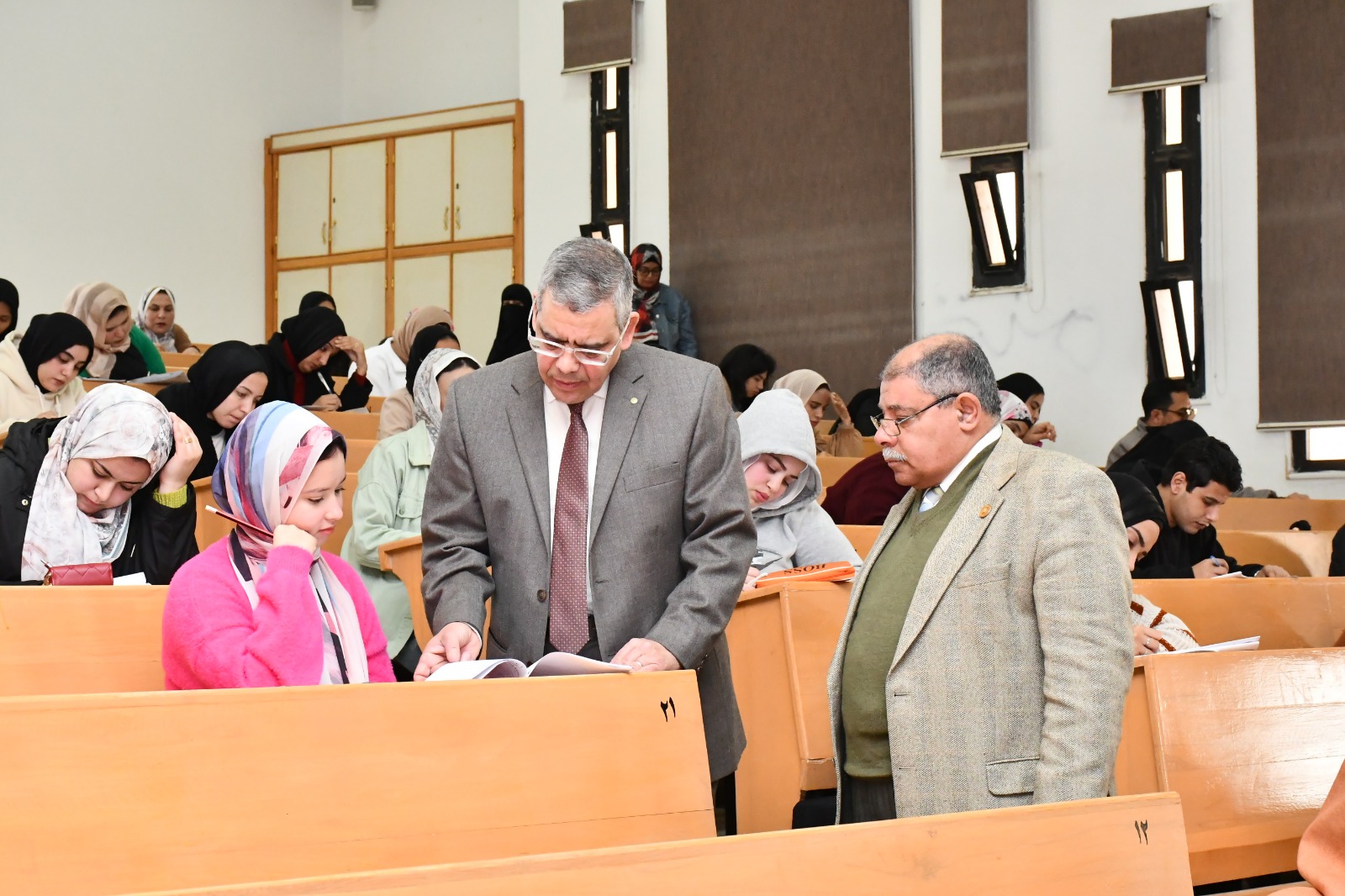 جانب من الجولة والتفقد (2)