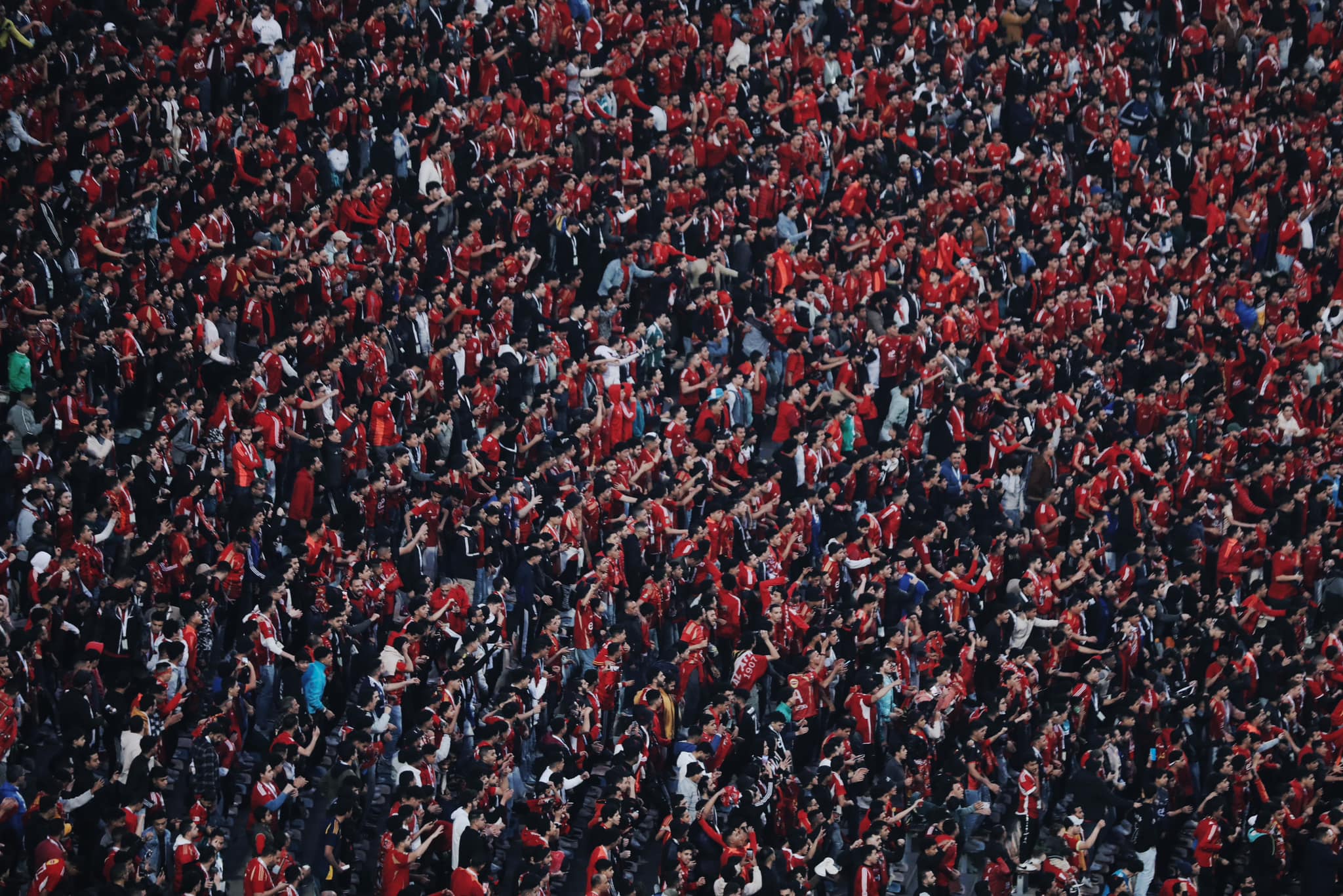 جمهور الاهليفي ملعب مباراة بيراميدز