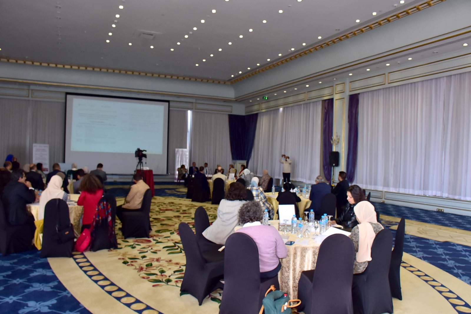 فعاليات ورشة تدريبية لتعزيز ريادة الأعمال المستدامة في قطاع السياحة