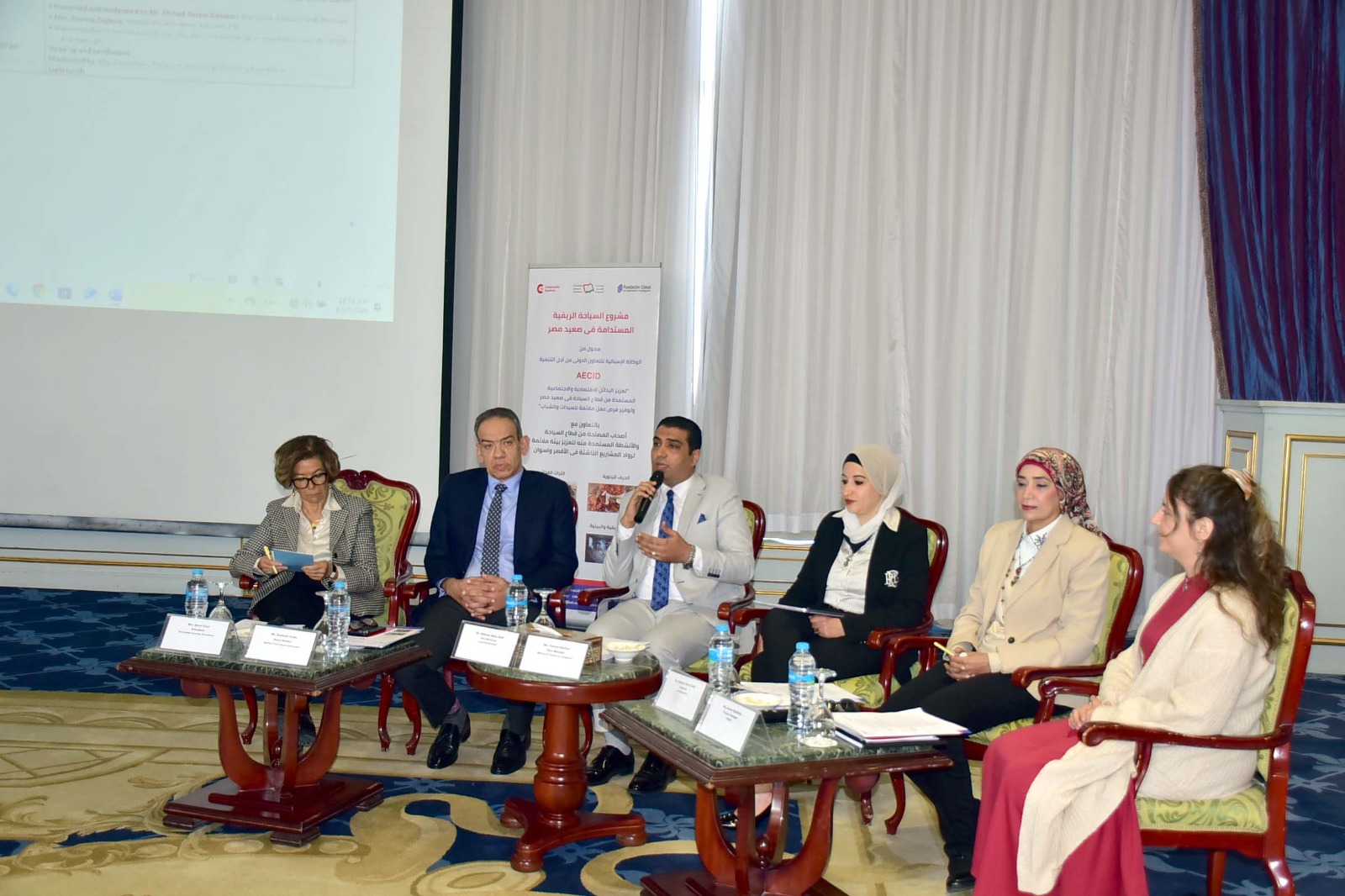 ورشة تدريب لتعزيز ريادة الأعمال المستدامة في قطاع السياحة ورشة تدريب لتعزيز ريادة الأعمال المستدامة في قطاع السياحة