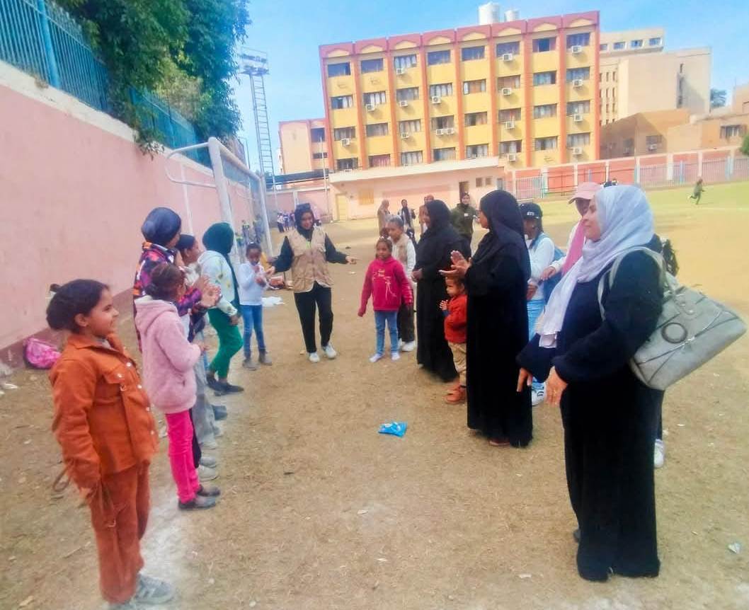 المعسكر التدريبى الخامس لبرنامج تمكين الفتيات بنادى المدينة