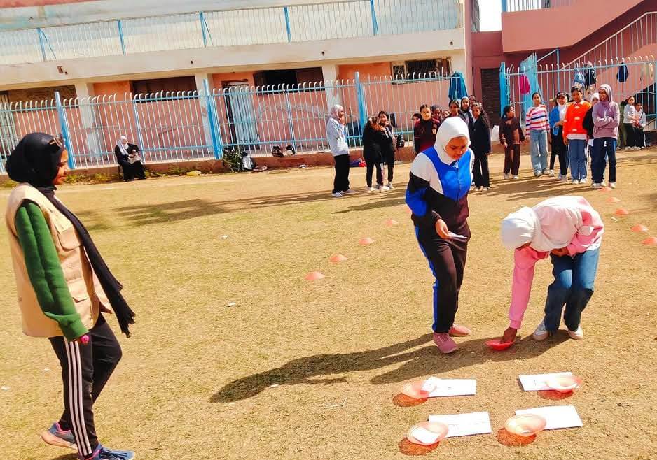 المعسكر التدريبى لبرنامج تمكين الفتيات بنادى المدينة