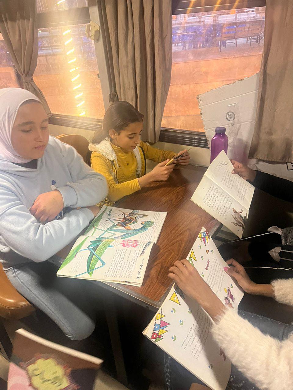 الإقبال على أتوبيس المعرفة