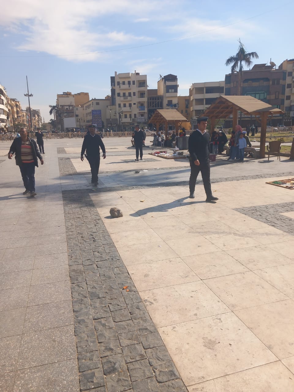 جانب من حملات المرافق بساحة أبوالحجاج جانب من حملات المرافق بساحة أبوالحجاج