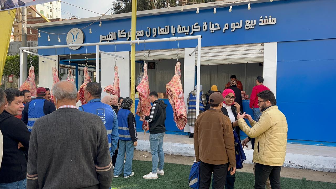 اثناء التجهيز للإفتتاح اثناء التجهيز للإفتتاح